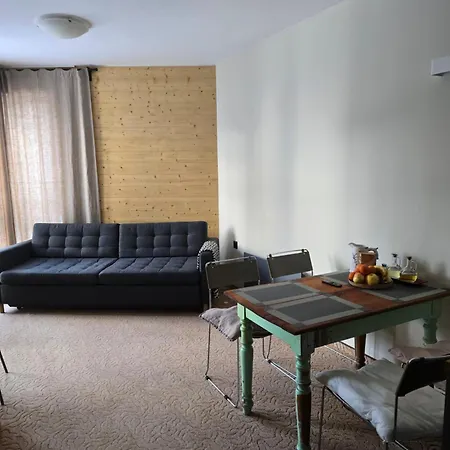 тони Apartamento Pamporovo